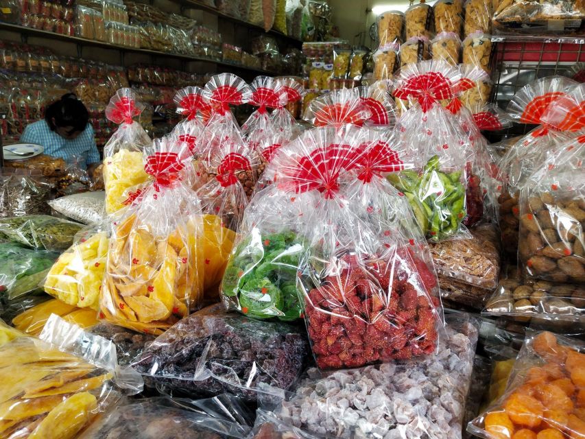 Local Life, Culture & Food Walking Tour at Chinatown - Should you book the $75 experience?