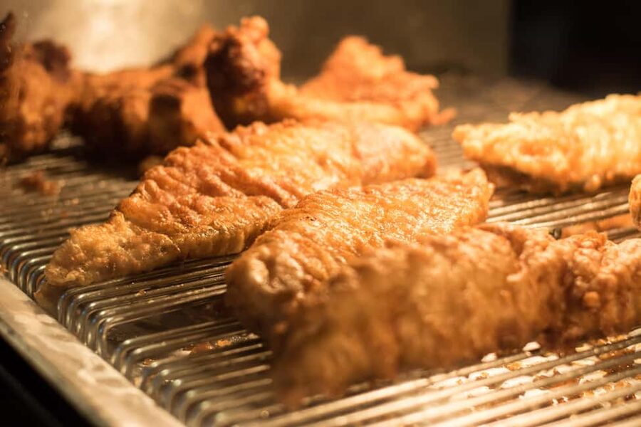 London: Borough Market Food Tour with 6+ Authentic Tastings - Fish and chips as the main event