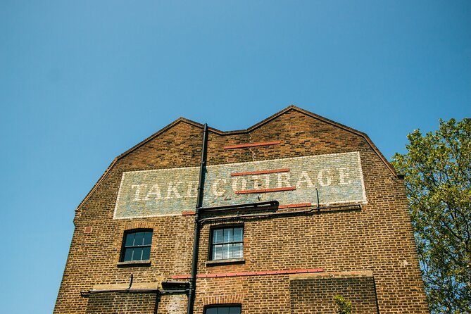 London Borough Market & London Bridge Food Tour - Neal’s Yard Dairy and the British cheese stop