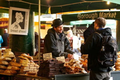 See 30+ Top Sights and Eat 8 British Foods Tour