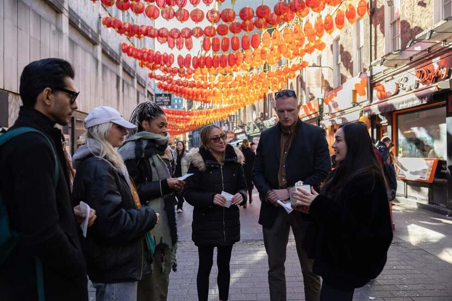 London: Soho & Chinatown Food Walking Tour - The White Horse finish: beer and sticky toffee pudding