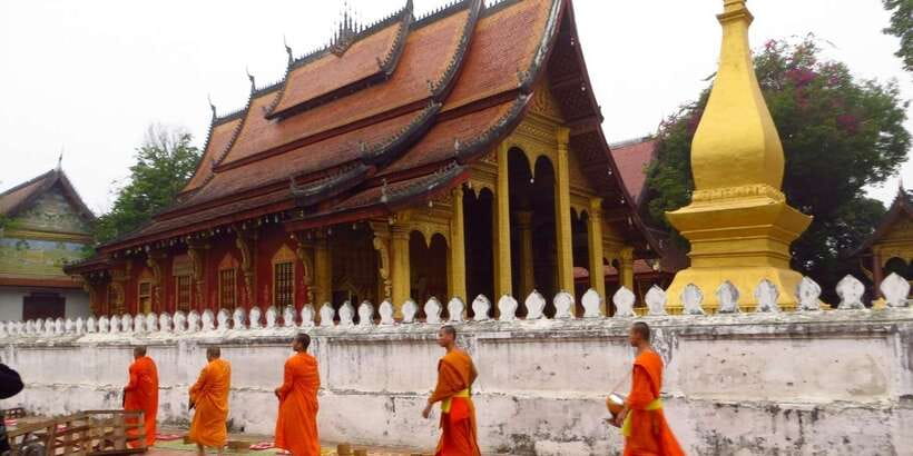 Luang Prabang: Foodie Walking Tour & Monk Blessing - Is the $50 price fair?