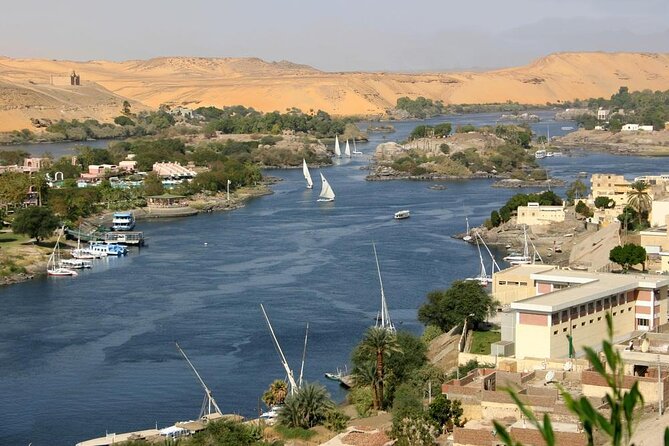 Luxury Feluca on the NiLe with Food included( Romantic Trip) - A decorated boat for couples and celebrations
