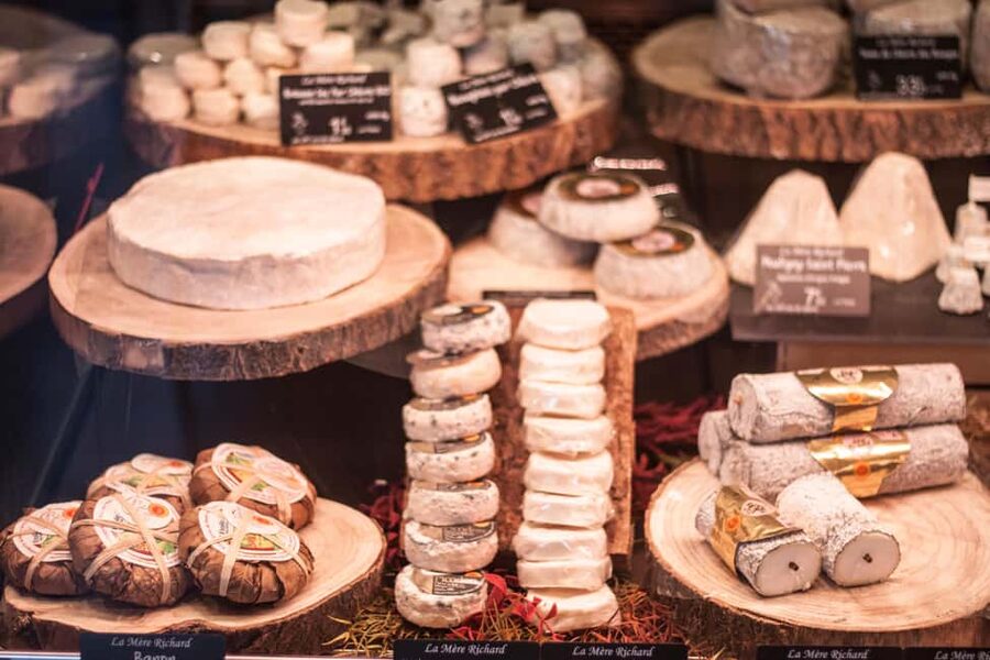 Lyon: Old Town Food Tour with 6 French Food Tastings & Wine - The Canut tasting and Lyon’s working past
