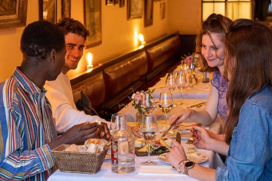 Lyon Sunset Food Tour: Full Meal of Lyon’s Best Bites - Why this tour works as an introduction to Lyon