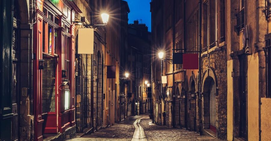 Lyon Sunset Food Tour: Full Meal of Lyon’s Best Bites - What the $99 price gets you
