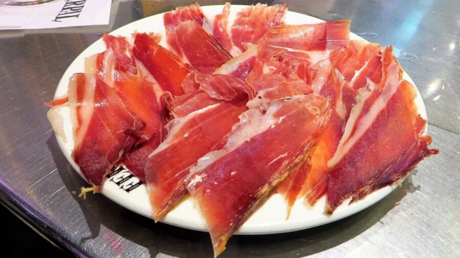 Madrid: Iberico Ham and Spanish Wine Small-Group Food Tour - Wine from Madrid and other Spanish regions