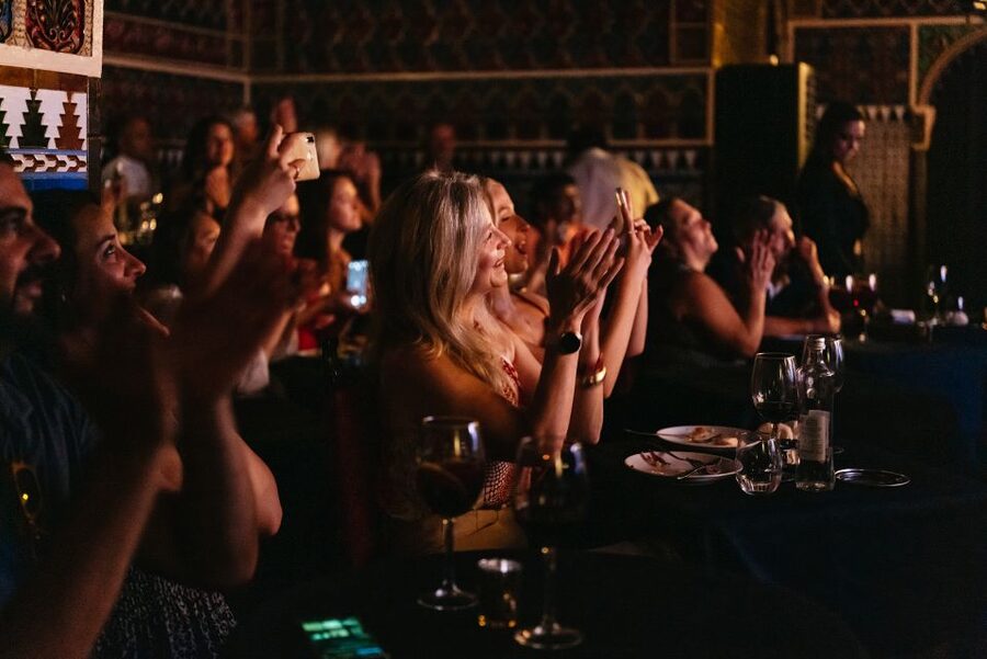 Madrid: Live Flamenco Show with Food and Drinks Options - The room, seating, and sightlines