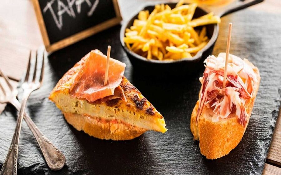 Madrid: Old Madrid Walking Food and Wine Tour - Key points at a glance