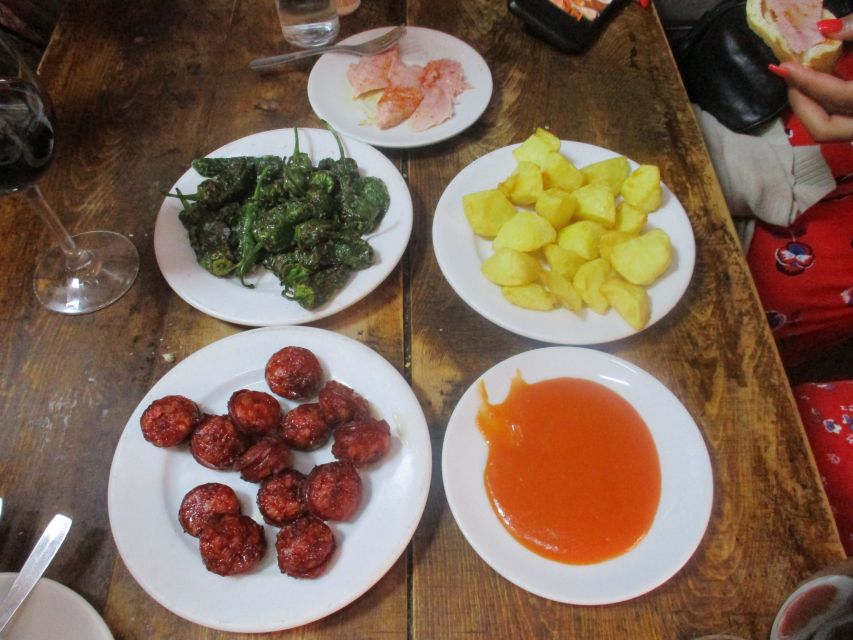 Madrid: Old Madrid Walking Food and Wine Tour - Who should book this tour?