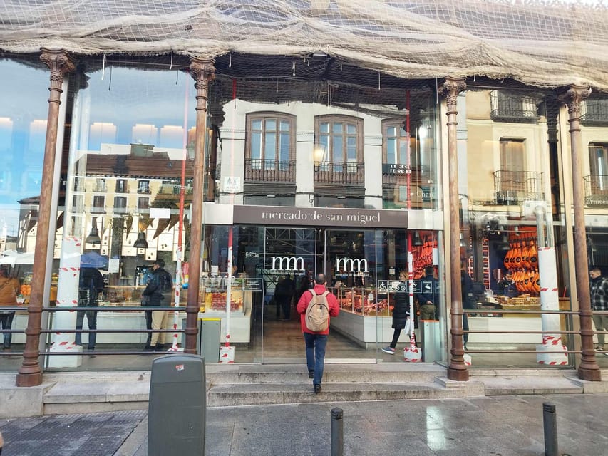 Madrid: Street Food Walking Tour in the Plaza Mayor Area - A surprise stop and the finish at Puerta del Sol