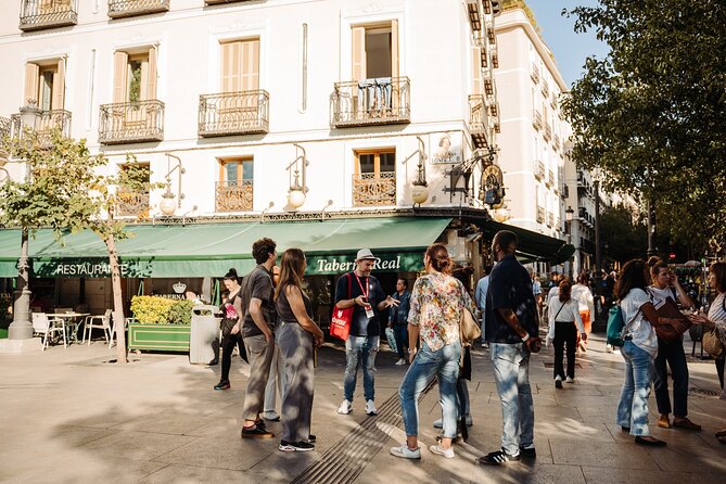 Madrid Tapas & Taverns Small Group Food & History Tour - The walk through Habsburg Madrid connects the food to the city