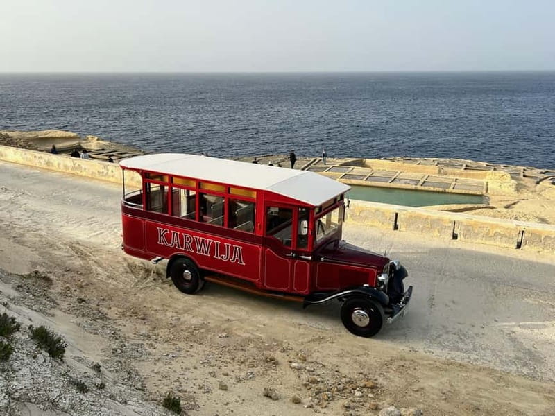 Malta: 5 hr Vintage Bus Tour - Mdina & Blue Grotto inc. food - Siġġiewi and the Maltese food break
