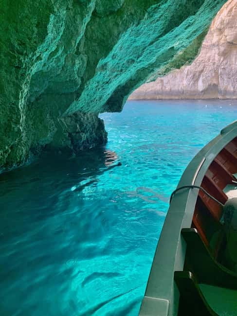 Malta: 5 hr Vintage Bus Tour - Mdina & Blue Grotto inc. food - Who should book this Malta excursion?
