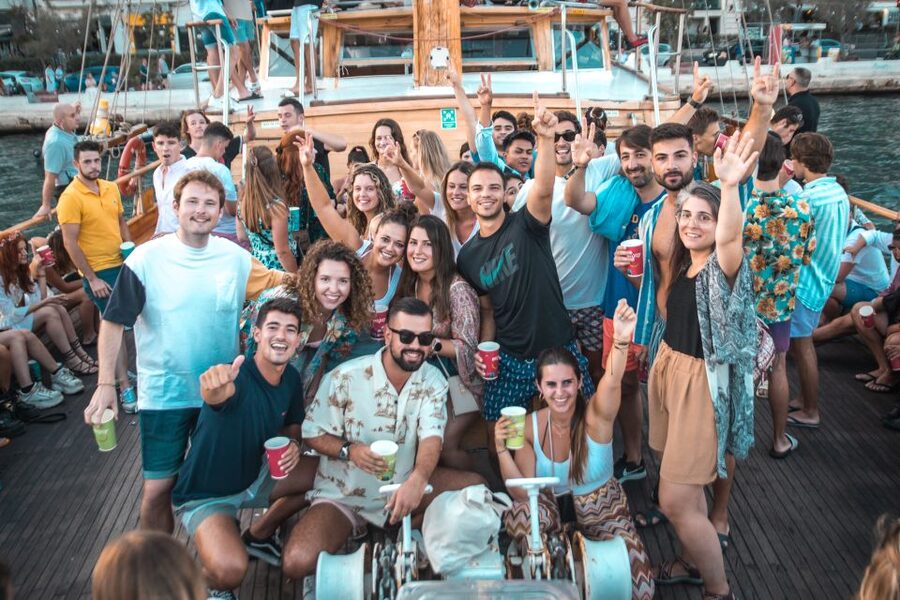 Malta: Lazy Pirate Boat Party with Drinks & Food - Key points to know before booking