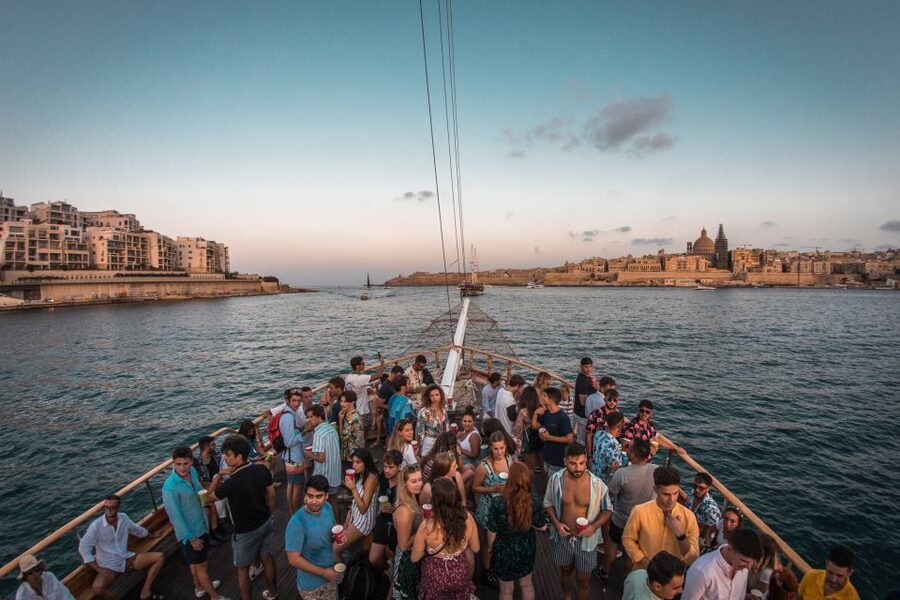 Malta: Lazy Pirate Boat Party with Drinks & Food - Staff, languages, and the overall feel