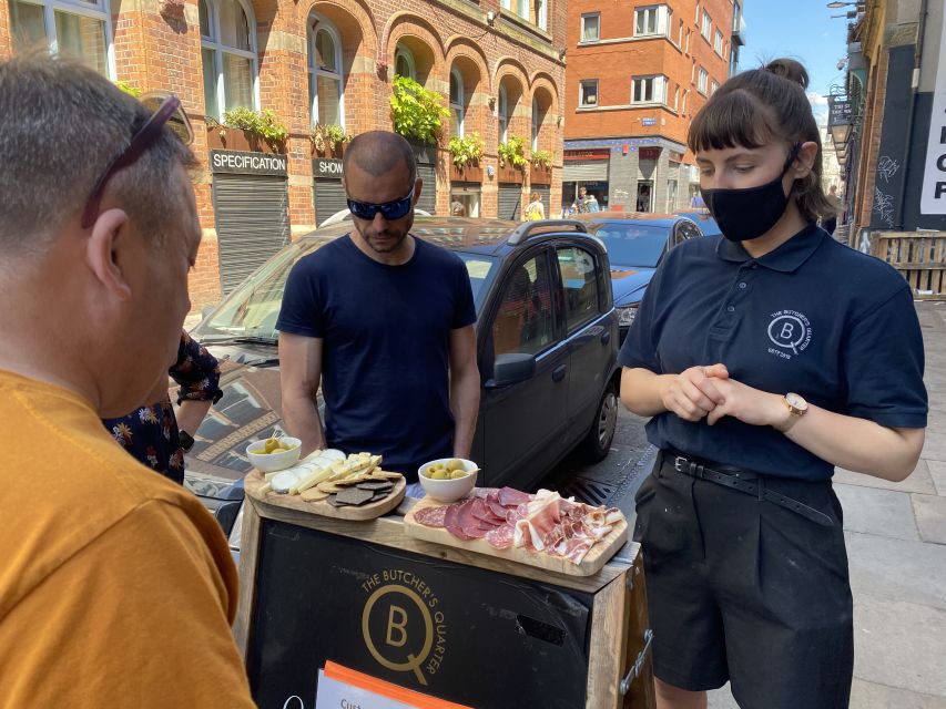 Manchester: Food and Drinks Walking Tour - Who should book this Manchester experience?