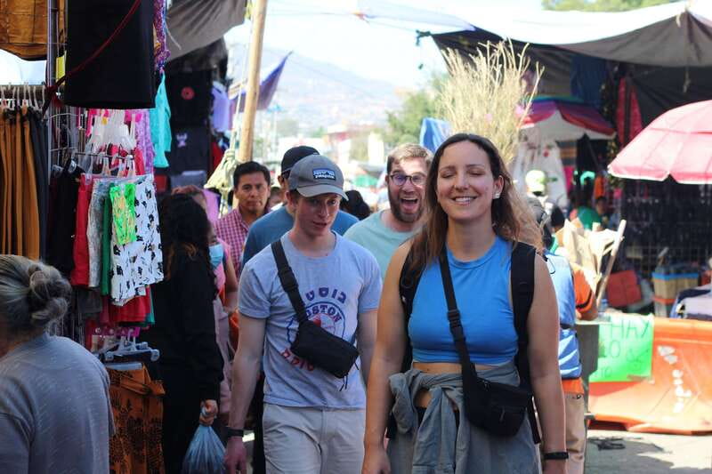 Market tour and all gastronomy included⭐️⭐️⭐️⭐️⭐️ - Why Central de Abasto makes this tour different