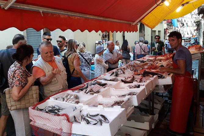 Markets and monuments: walking tour and street food in Palermo - Piazza Pretoria and the Fountain of Shame