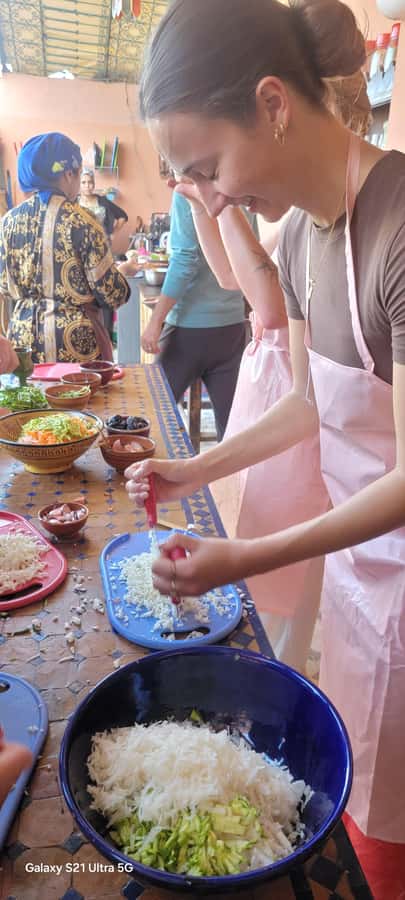 Marrakech: Moroccan Cooking Class for vegetarians and vegan - Starting with spices and ingredients