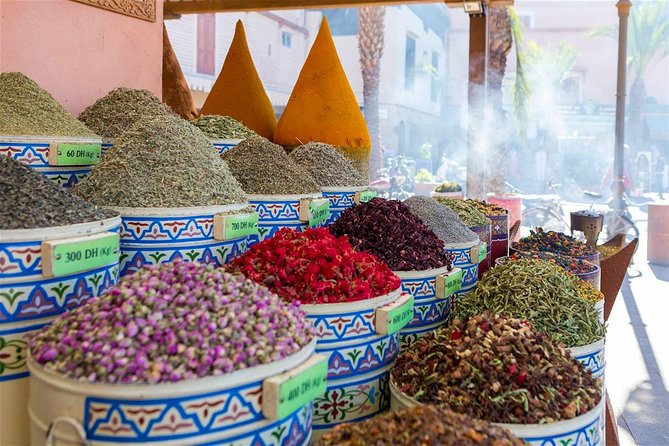 Marrakech: Street Food Tour by Night - Tagine, charcoal cooking, and Moroccan food basics