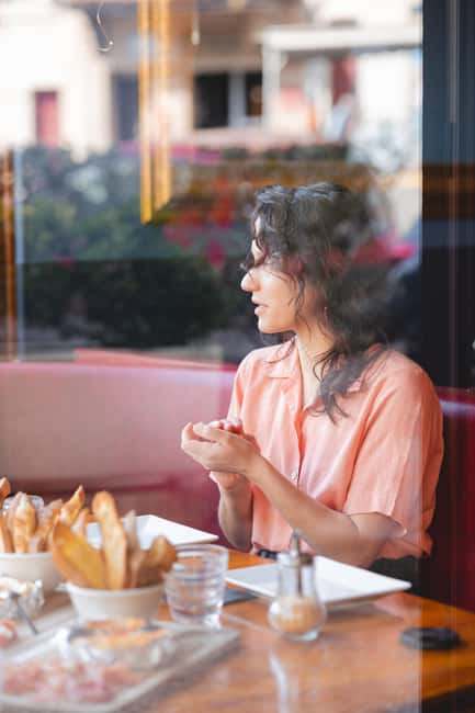 Marseille: Walking Food Tour with Full Meal - Le Panier, where the route gets more atmospheric