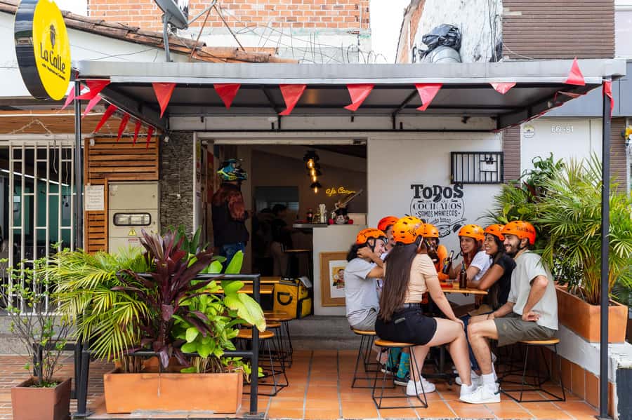 Medellín: E-bike and Foodie Tour - Conquistadores adds snacks and a wider city view