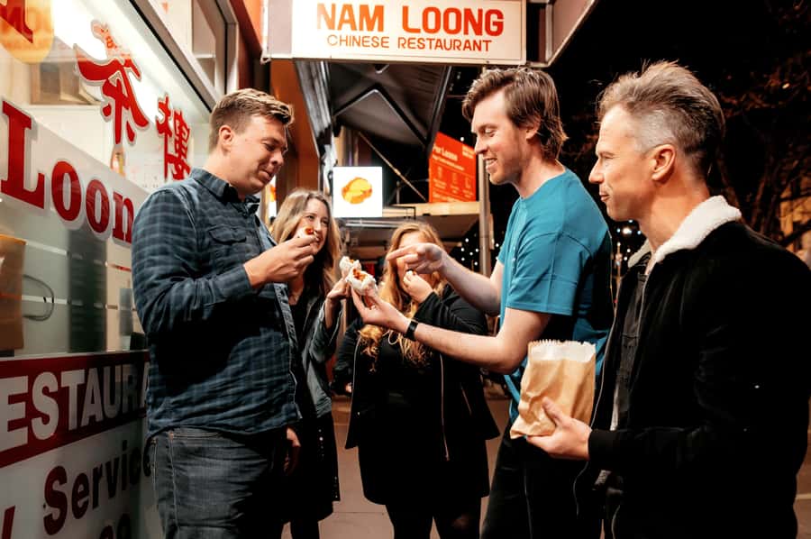 Melbourne: Guided Night-Time Food Walking Tour - Starting at Gordon Reserve after dark