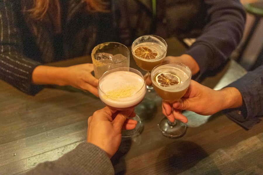 Melbourne: Guided Night-Time Food Walking Tour - Who should book this Melbourne food walk?
