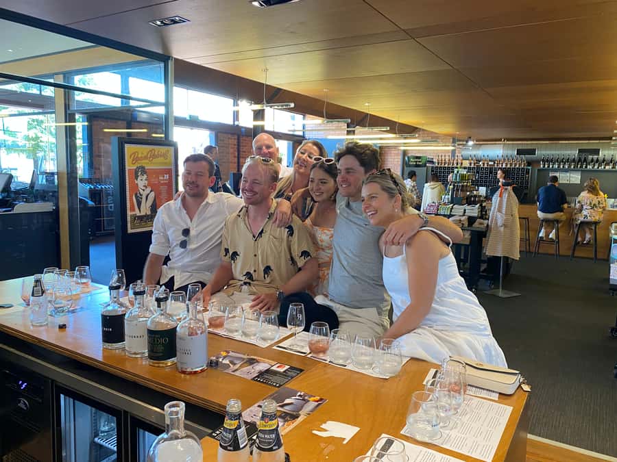 Melbourne: Yarra Valley Food, Wine, Chocolate & Gin Tour - Key points at a glance