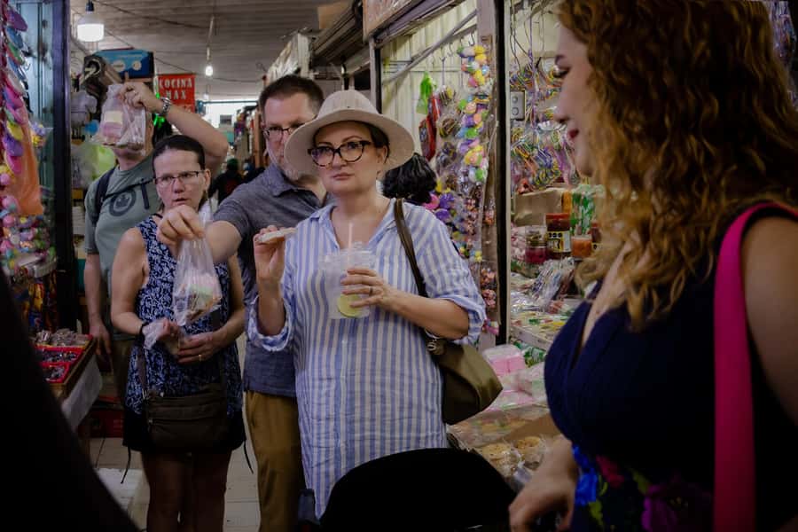 Mérida: Food tour of typical Yucatecan cuisine. - Practical details that make the morning easier