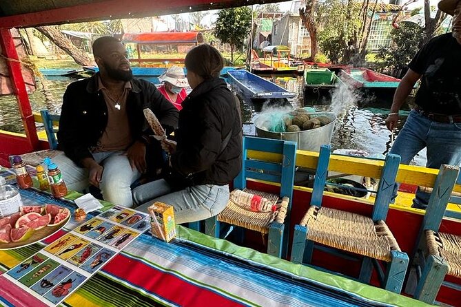 Mexico City Boat Tour Food and Unlimited Drinks Priority Boarding - Practical details that affect the day
