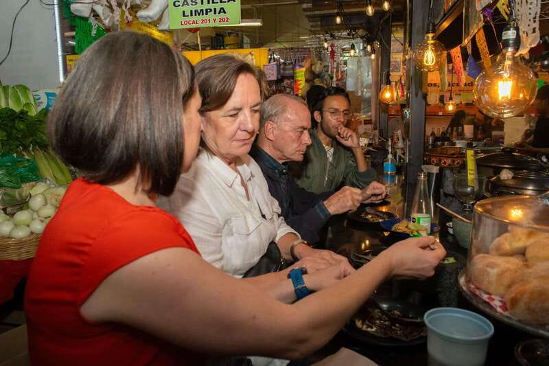 Mexico City: Coyoacan Tacos Food Tour & Optional Frida Kahlo - Ice cream beside the Fuente de los Coyotes