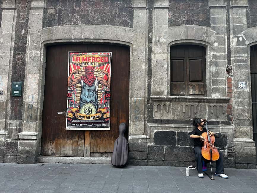 Mexico City: Old Town Food Tour of 7 Tastings & Secret Dish - What the $74 price really covers