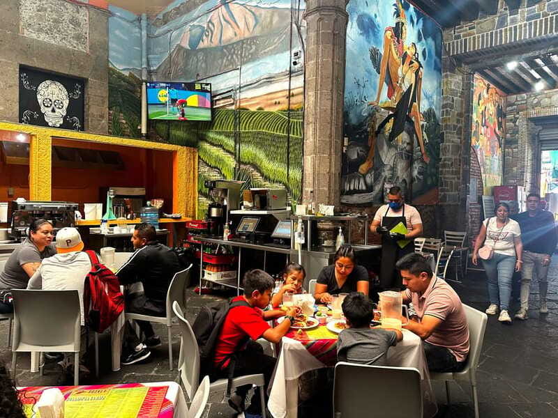 Mexico City: Old Town Food Tour of 7 Tastings & Secret Dish - How much food will you eat?