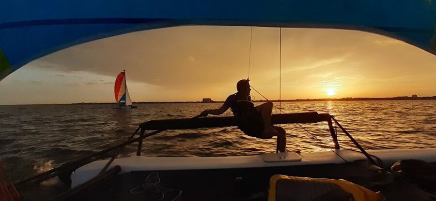 Miami: Intimate Sailing in Biscayne Bay w/ Food and Drinks - Swimming and snorkeling in the bay