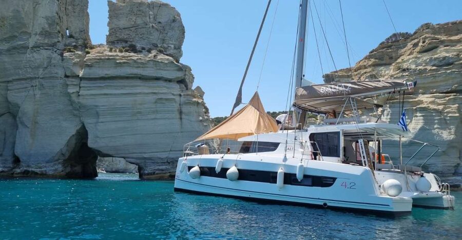 Milos: Full-Day Catamaran Cruise with Food and Open Bar - Why this Milos cruise works so well