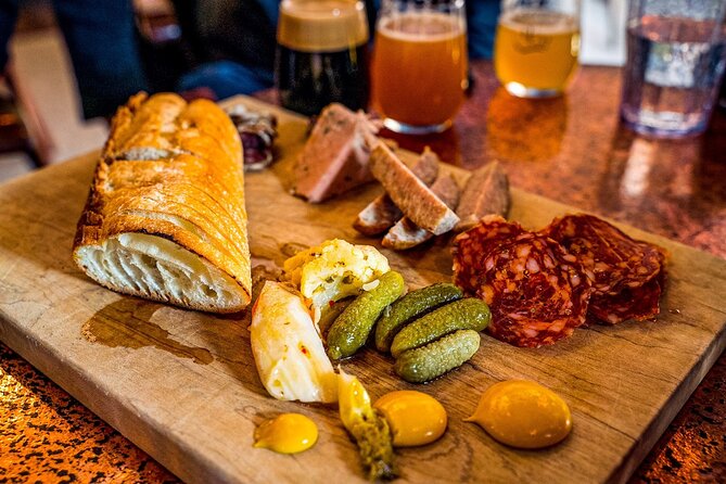 Montreal Mile End Authentic Food Tour with 7 Delicacies Tastings - Who should book this experience?