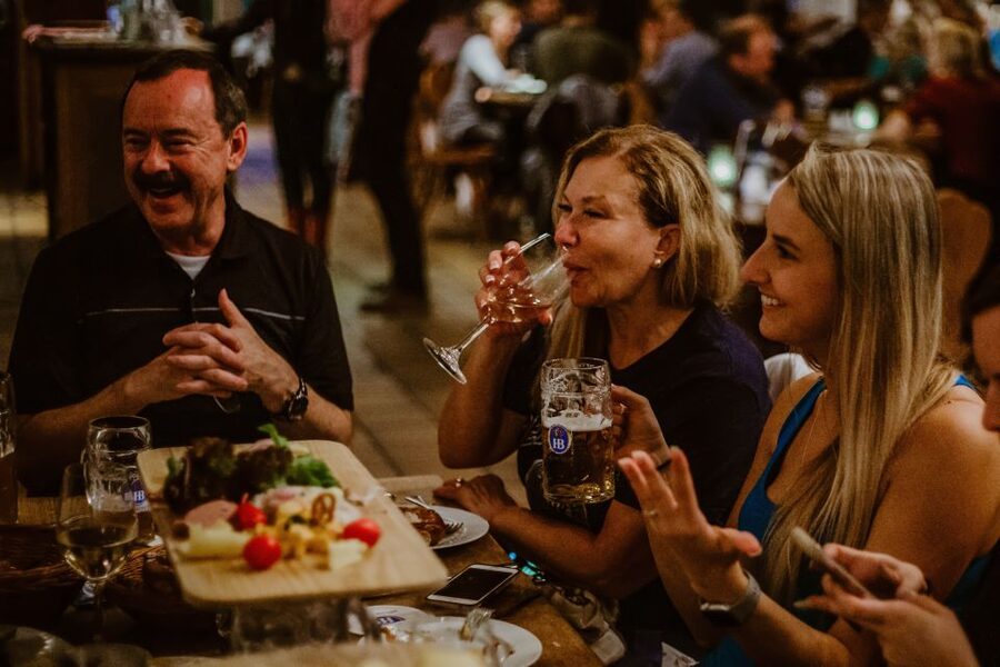 Munich: Beer and Food Tour with Dinner & Oktoberfest Museum - Learning the story behind Bavarian beer