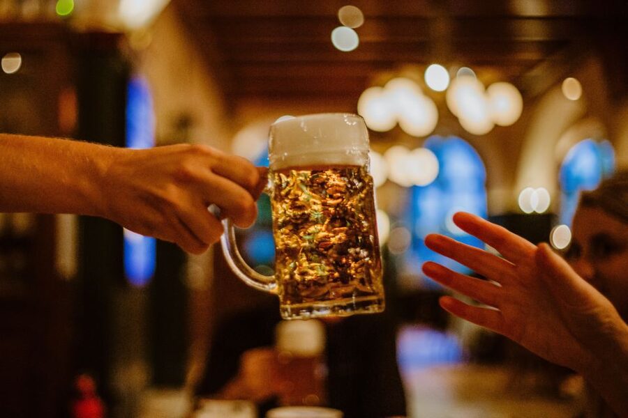 Munich: Beer and Food Tour with Dinner & Oktoberfest Museum - Who should book this Munich evening?