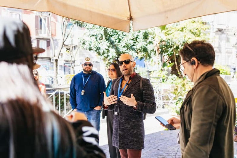 Naples: Street Food Walking Tour with Local Guide - What the guides add to the food