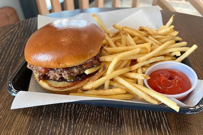 Nashville: Food Tour with 5+ Tastings of Local Delicacies - East Nashville: a serious amount of food in a short walk