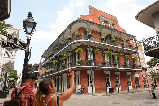 New Orleans Food and History Walking Tour - How much walking and how fast is the pace?