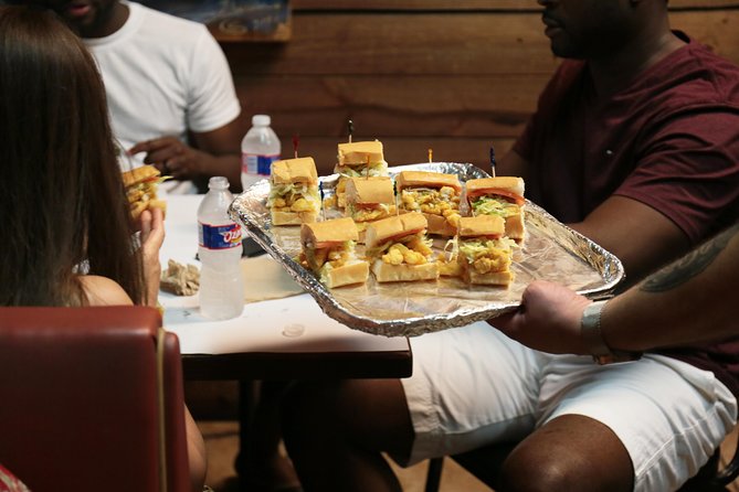 New Orleans Food and History Walking Tour - The guides make the history work