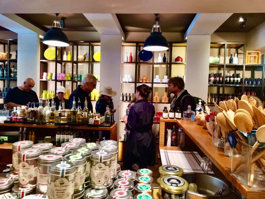 Nice: Food and Wine Old Town Guided Walking Tour - Castle Hill picnic and the final climb