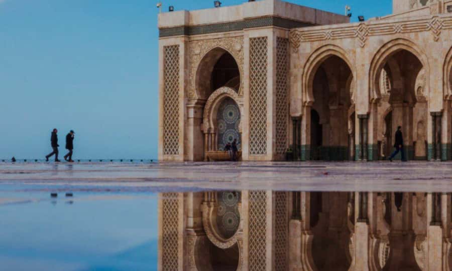 Night Tour of Casablanca with Street Food Tasting - Why Casablanca works after sunset