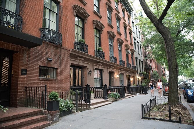 NYC: Greenwich Village Food Tour with 6 Locals Favorites Dishes - The secret dish: the tour’s wildcard