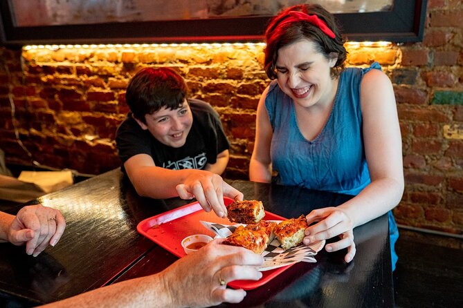 NYC: Greenwich Village Food Tour with 6 Locals Favorites Dishes - Falafel and the Village’s wider food mix