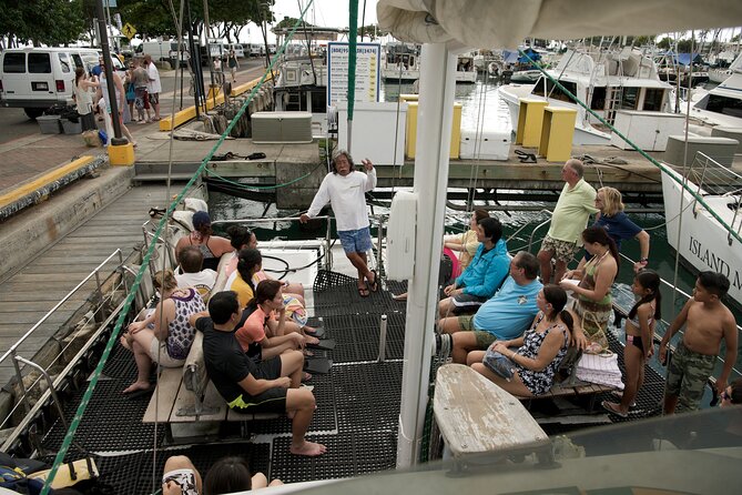 Oahu Catamaran Waikiki Sunset on 40 Foot Catamaran: Food and BYOB - Wildlife Is a Bonus, Not the Main Plan