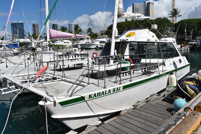 Oahu Catamaran Waikiki Sunset on 40 Foot Catamaran: Food and BYOB - What Comes With the $44.99 Price